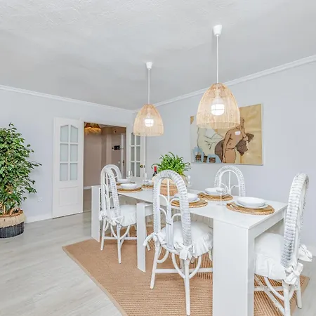 アパート Excelente Ubicacion Cerca De La Playa マルベーリャ