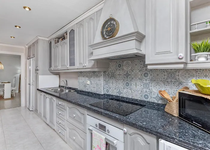 Excelente Ubicacion Cerca De La Playa Апартаменты *