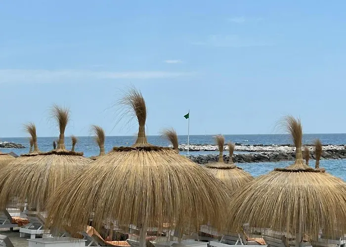 Excelente Ubicacion Cerca De La Playa Апартаменты Марбелья